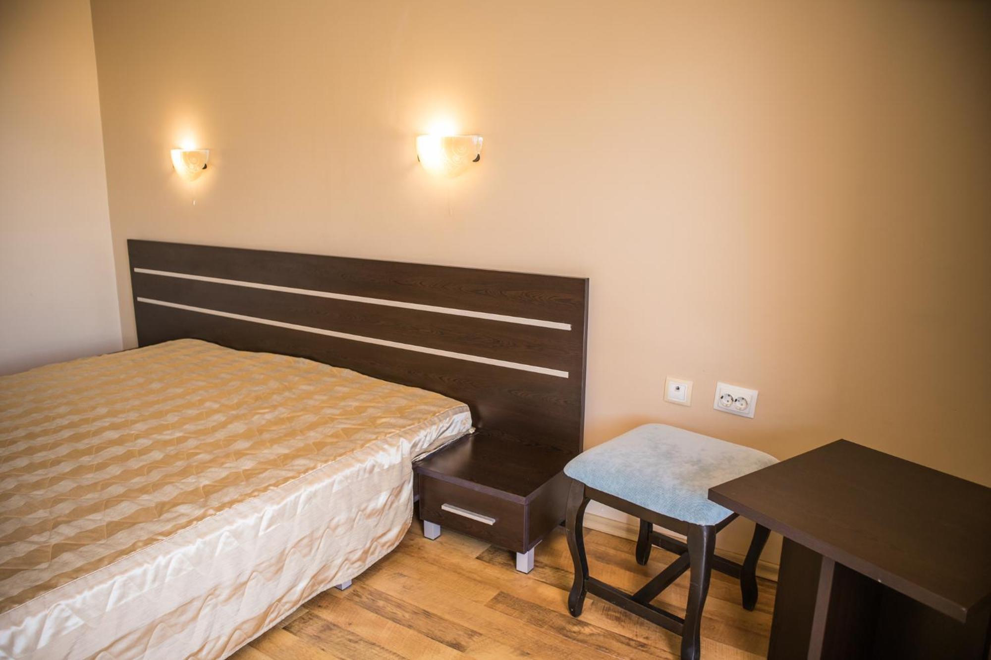 Hotel Buena Vissta Primorsko Luaran gambar